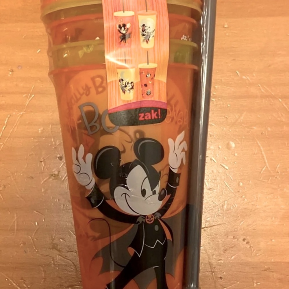 (4) Disney Tumblers